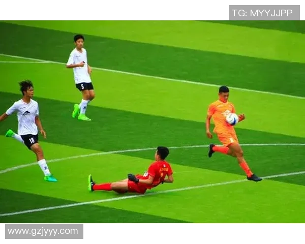 足球明星如何轻松突破防线掌握爆分技巧的秘密分享 足球明星如何轻松突破防线掌握爆分技巧的秘密分享